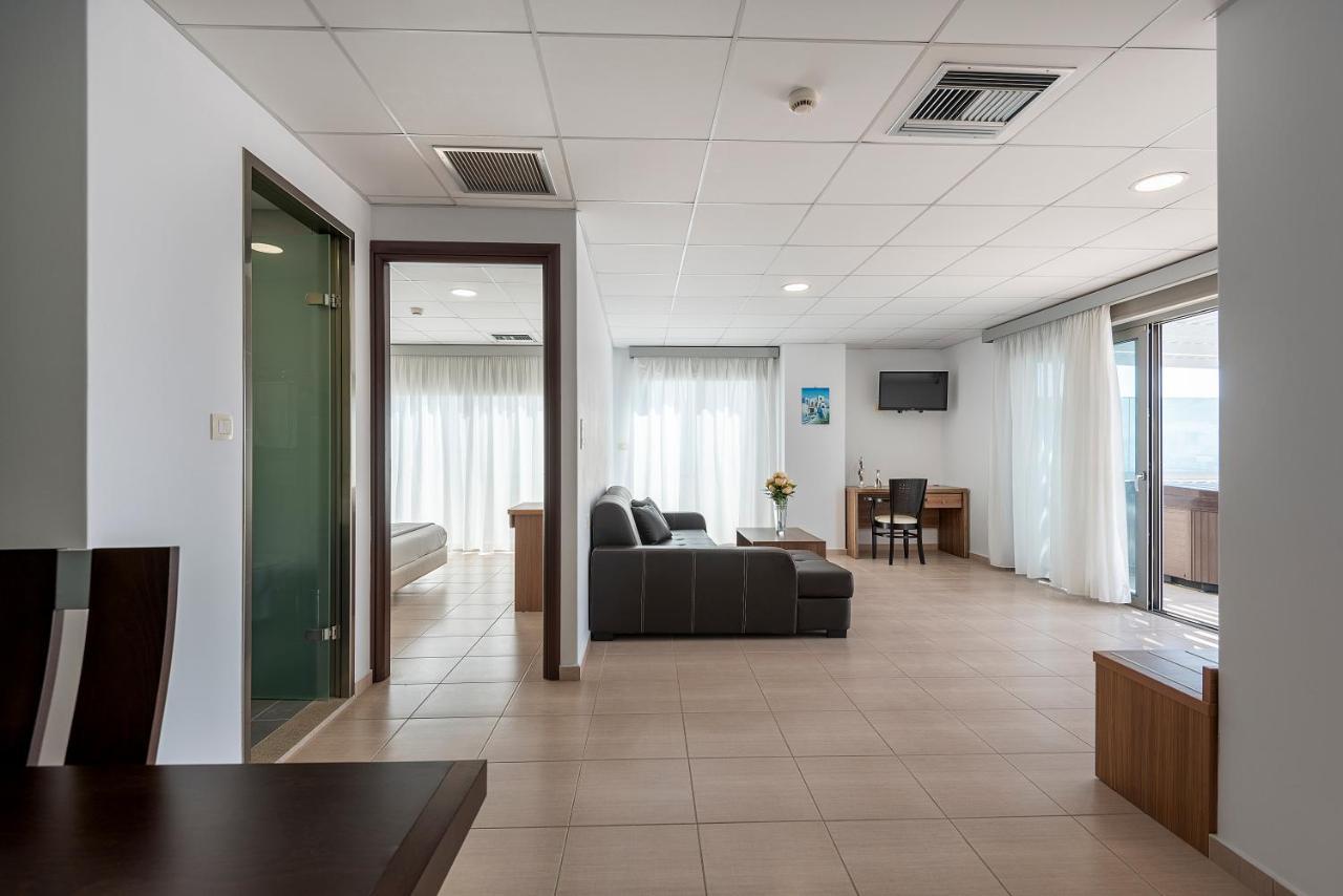Royal Bay Suites Kefalos  Bagian luar foto