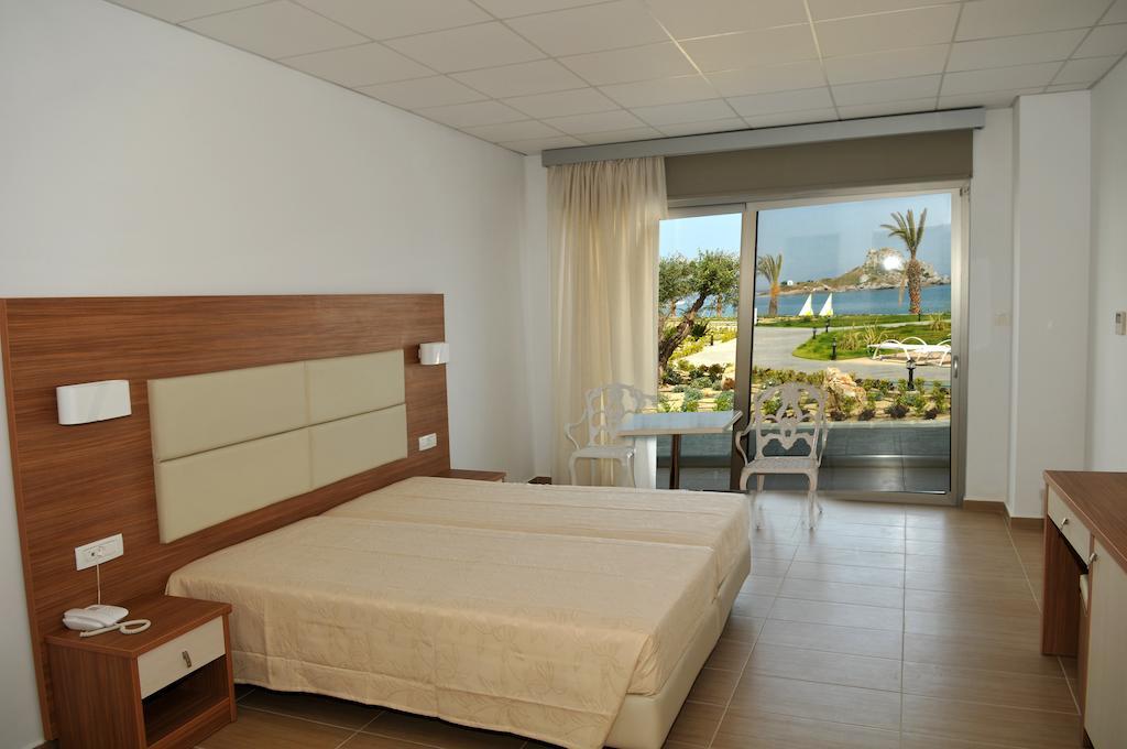 Royal Bay Suites Kefalos  Ruang foto